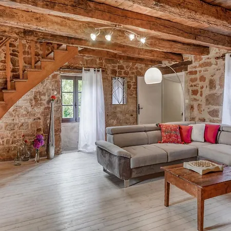 Tranquil With Private Pool Teillots