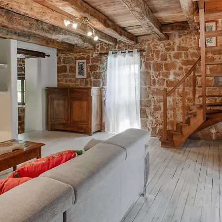 בית נופש Tranquil With Private Pool Teillots