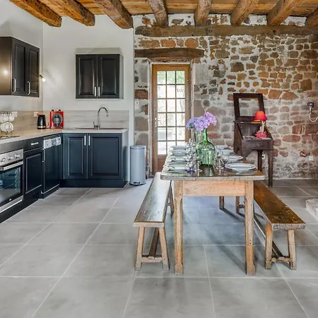 Tranquil With Private Pool בית נופש *